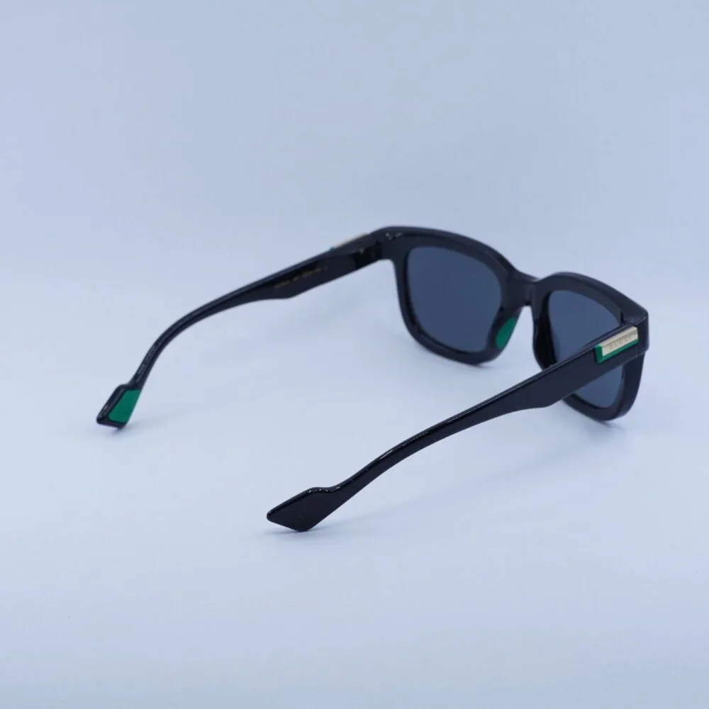 Exclusive Sale! Gucci GG1621S 001 Sunglasses Black Frame, Grey Lenses